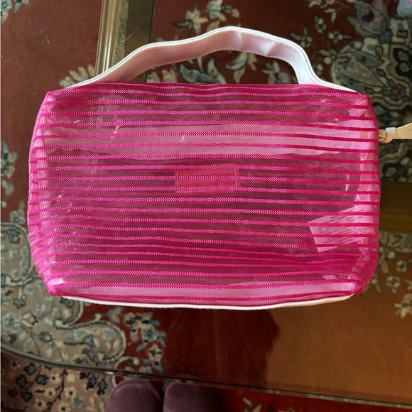 Vintage Never Used Elizabeth Arden Pink and White Mesh Bag - Picture 3 of 7